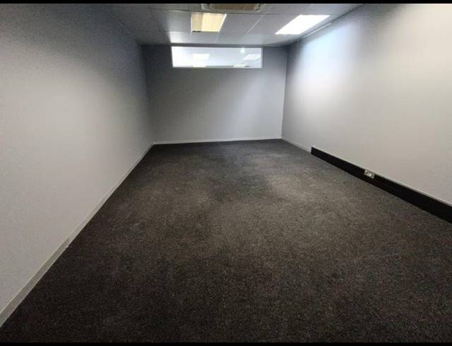 BUSINESS PROPERTY TO RENT IN STRUBENSVALLEI